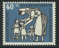 246 Kinderpflege 40+10 Pf Kinderschwester ** - Unused Stamps