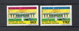 CENTRAFRIQUE N° 468 + 469   NEUFS SANS CHARNIERE COTE 2.50€    BANQUE - Centrafricaine (République)