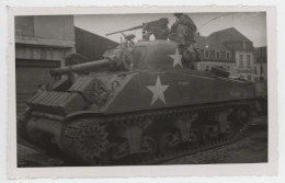 ° LUXEMBOURG ° BETTEMBOURG ° Libération En 1944, Char Américain Sherman ° CARTE PHOTO ° - Bettemburg