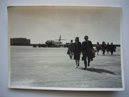 Avion / Airplane /ALITALIA / Caravelle / Genova Airport / Aéroport / Flughafen / Aeroporto /  Carte Photo : 11X15,5cm - 1946-....: Moderne