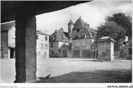 AFGP3-46-0246 - BRETENOUX - La Place Et La Mairie  - Bretenoux