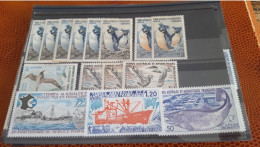 REF A1619  COLONIE FRANCAISE TAAF - Collections, Lots & Series