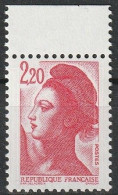 Marianne Type Liberté De Delacroix, 2,20 Fr Rouge Timbre Neuf** Avec Bord De Feuille 1985 N°2376 - Ungebraucht