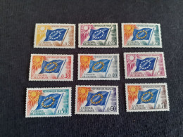 TIMBRES  DE  SERVICE  ANNEE  1963-71  N  27  A  35  COTE  17,00  EUROS  NEUFS  SANS  CHARNIERES - Mint/Hinged