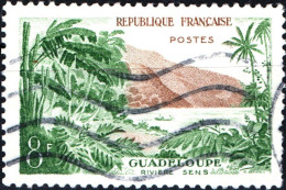 FRANCIA, FRANCE, TURISMO, GUADELOUPE, 8 Fr., 1957, FRANCOBOLLI USATI Yt:FR 1125, Mi:FR 1160, Scott:FR 850 - Oblitérés