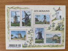 2010.N°F4485**(4485/4490) LES MOULINS - Collections