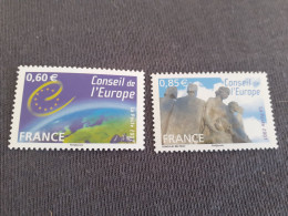 TIMBRES  DE  SERVICE  ANNEE  2007  N  136 / 137  COTE  6,50  EUROS  NEUFS  SANS  CHARNIERES - Mint/Hinged