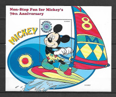 Disney Antigua & Barbuda 1999 70th Anniversary - Mickey MS MNH - Disney