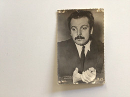 Carte Postale Ancienne Photographie Georges Brassens (marques D’usure) - Chanteurs & Musiciens