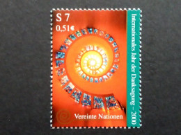 UNO WIEN MI-NR. 302 POSTFRISCH(MINT) INTERNATIONALES JAHR DER DANKSAGUNG 2000 BUNTGLASFENSTER - Vidrios Y Vitrales