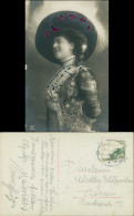Ansichtskarte  Frauenporträt - Kleidung Mit Strassstein Aplikation 1909 - Personnages