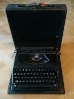 MACHINE A ECRIRE ALLEMANDE OLYMPIA PLANA WW2 ANNEXION MOSELLE - GERMAN TYPEWRITER - 1939-45