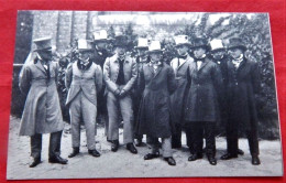 BRUXELLES  -  Fête Militaire Du Centenaire  - Groupe De Notables - Fêtes, événements