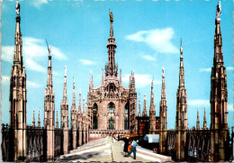 22-4-2024 (2 Z 43) Italy - Milan Cathedral Spire - Châteaux