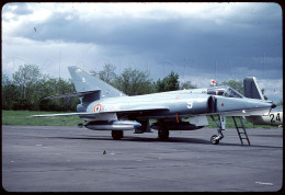 Diapositiva/Slide/Diapositive 35 Mm French Navy Etendard 4M 9 1983 (R0196) - Aviación