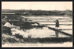 AK Les Marais Salants, La Rcotte Du Sel, Salzgewinnung  - Miniere