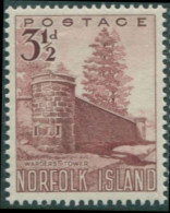 Norfolk Island 1953 SG13 3½d Red Warder's Tower MNH - Norfolk Eiland