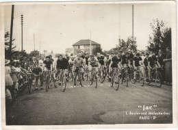 CYCLISME 1942 DEPART D UNE COURSE , PHOTO JAC - Cyclisme