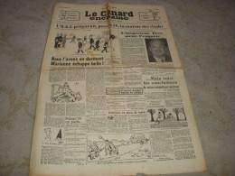 CANARD ENCHAINE 2134 13.09.1961 Les CANONS De NAVARONNE J. HALLIDAY Luc VARENNE - Política