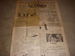 CANARD ENCHAINE 1889 02.01.1957 DUCHESSE De WINDSOR CINEMA BABY DOLL BUDAPEST - Politics