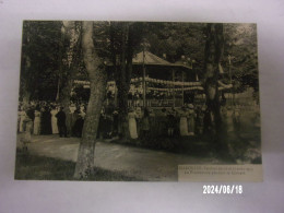 CHAROLLES (Saone Et Loire) FESTIVAL DES 15 ET 17 AOUT 1913 PROMENADE PENDANT LE CONCERT - Charolles