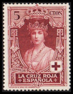 1926. ESPANA. RED CROSS. The Royal Family. 5 CTOS, Hinged (Michel 300) - JF545037 - Neufs