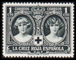 1926. ESPANA. RED CROSS. The Royal Family. 1 CTO, Hinged (Michel 298) - JF545046 - Neufs