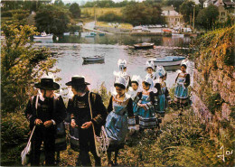 Régions - Bretagne - Folklore - Scènes Et Types - Au Pays Des Fleurs D'ajoncs - Promenade Sur Les Bords Du Belon - CPM - - Bretagne