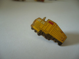 PIN'S PINS PIN PIN’s ピンバッジ  CAMION - Trasporti