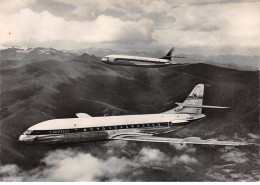 Aviation - N°79748 - Caravelle Bireacteurs Moyen Courrier Survolant Les Pyrénées Construit Par Sud Aviation - Carte CPSM - 1946-....: Moderne