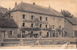 25 - ISLE SUR LE DOUBS - SAN25298 - L'Hôtel De La Mairie Et Le Canal  - En L'état - Isle Sur Le Doubs