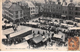 29 - SAINT POL DE LEON - SAN27819 - La Grande Place Un Jour De Marché - Camaret-sur-Mer