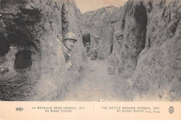 55 - VERDUN - SAN41472 - La Bataille Sous Verdun 1916 - Un Boyau D'accès - Verdun