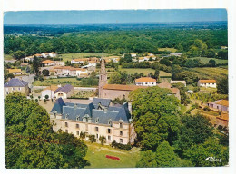 CPSM / CPM 10,5 X 15 Deux Sèvres L'ABSIE "Village Fleuri" Ke Château De L'Abbaye Et L'église. Vue Aérienne - L'Absie