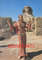 CPM - GIZEH - The Ballerina Farida At The Sphinx Of Giza - Edit. écrite En Arabe - Guiza