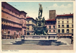 1943-cartolina Bologna Piazza Nettuno Affrancata Propaganda Di Guerra 30c.Fanter - Bologna