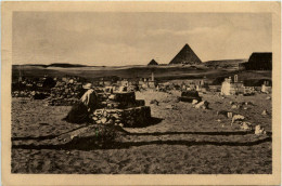 Cairo - Cementery Near The Pyramids - Kairo