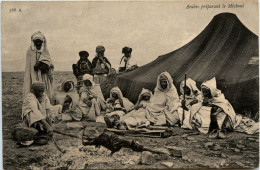 Arabes Preparant Le Mechoui - Non Classés