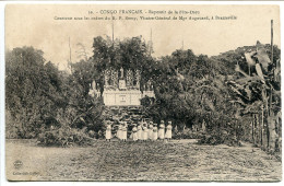 AFRIQUE CONGO FRANÇAIS  * Reposoir De La Fête Dieu * Collection Leray * Feuillets En Partie Décollés - Congo Français