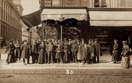 75 - PARIS 11è / CARTE PHOTO DEVANTURE CAFE ET BOULANGERIE RUE DU FAUBOURG DU TEMPLE - Cafés, Hôtels, Restaurants