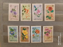 1980	Vietnam	Flowers (F89) - Viêt-Nam