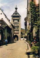 CPM..68..RIQUEWIHR..  LA RUE DU GENERAL DE GAULLE.. - Riquewihr