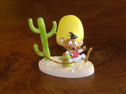 CAISSE BLEUE /  Figurine Résine / Inscription Sur Le Socle Warner Bros SO3 Speedy Gonzales ( 7 X 7 Cm )  Parfait état - Sonstige & Ohne Zuordnung