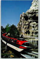 39270904 - Disneyland Monorail - Disney