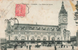 FRANCE - Paris - La Gare De Lyon - Vue Générale - De L'extérieure - Voitures - Animé - Carte Postale Ancienne - Andere & Zonder Classificatie