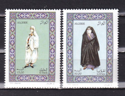 ALGERIA-2014-TRADITIONAL COSTUMES-MNH. - Algeria (1962-...)