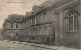 FRANCE - Caen - Palais De L'université Vue Panoramique - Animé - Vue Sur Une Rue - Carte Postale Ancienne - Caen