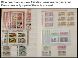 TANSANIA O, , Gut Gefülltes Einsteckbuch Mit Vielen Werten Und Einigen Blocks, Für Motivsammler, Meist Prachterhaltung - Tanzanie (1964-...)