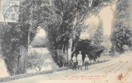 CPA. [75] > TOUT PARIS > N° 68 - BUTTES CHAUMONT LE TOUR DU LAC - ENFANTS - (XIXe Arrt.) 1904 - Coll. F. Fleury - TBE - Arrondissement: 19