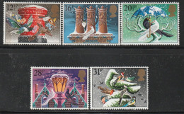 GRANDE BRETAGNE - N°1108/12 ** (1983) Noël - Unused Stamps